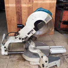 CƯA TRƯỢT MAKITA LS1011