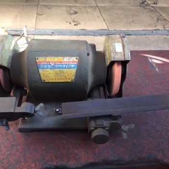 MÀI LƯỠI BÀO MAKITA