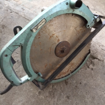 Máy cưa đĩa 380mm Hitachi 110V