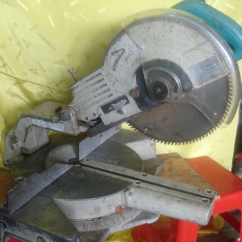 MÁY CƯA NHÔM - GỖ