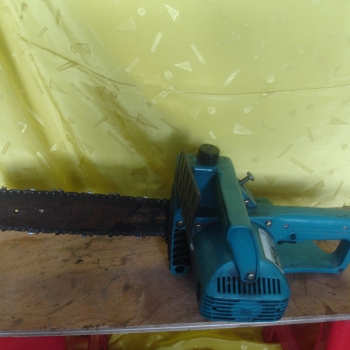 MÁY CƯA XÍCH MAKITA 5012