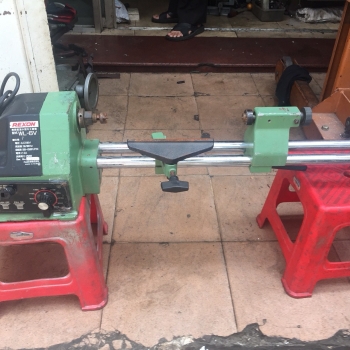 MÁY TIỆN GỖ Mini REXON WL-6V